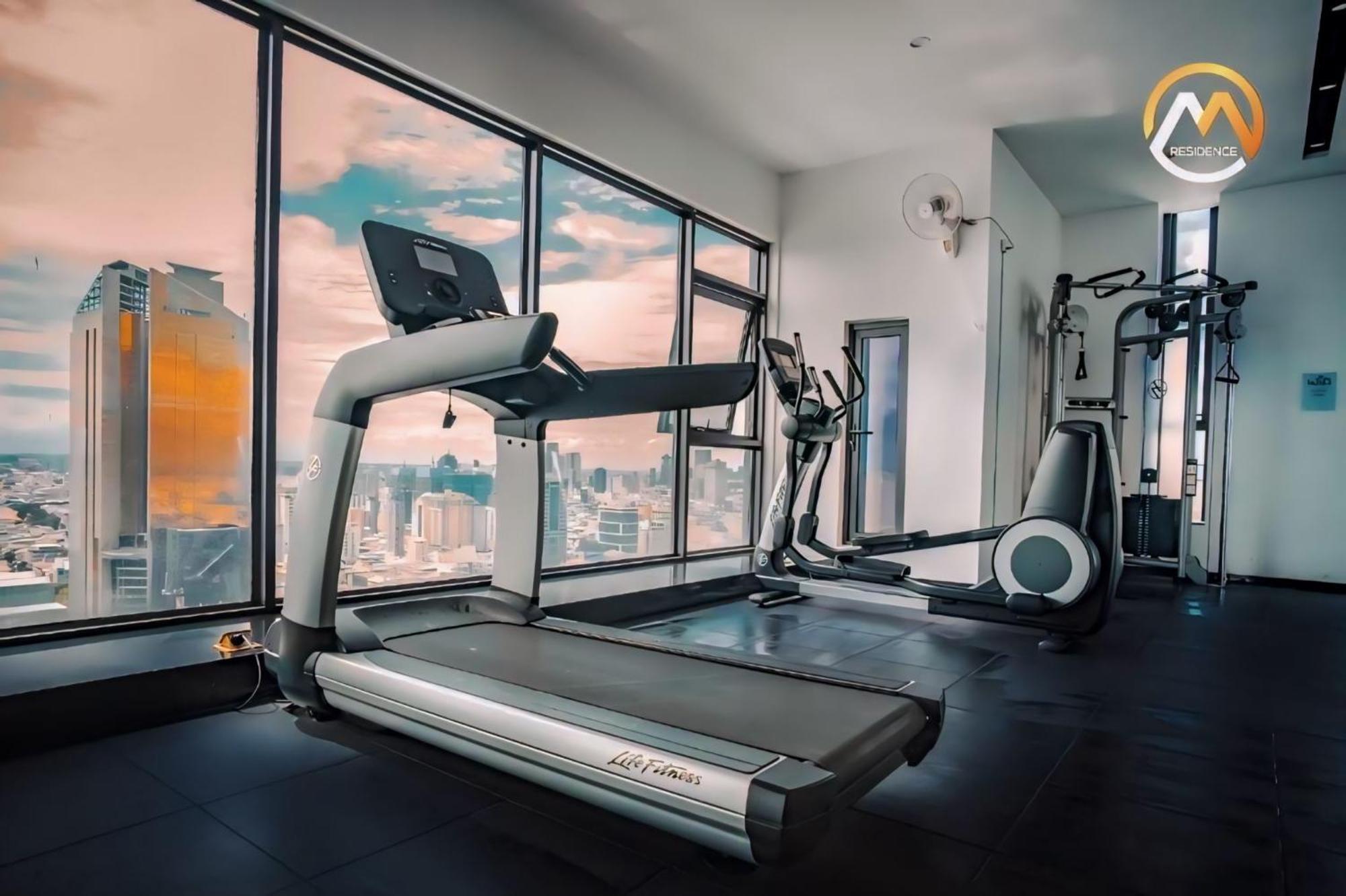 Hotel Serviced Condo Unique Infinity Pool With Mekong River View Phnom Penh Ngoại thất bức ảnh