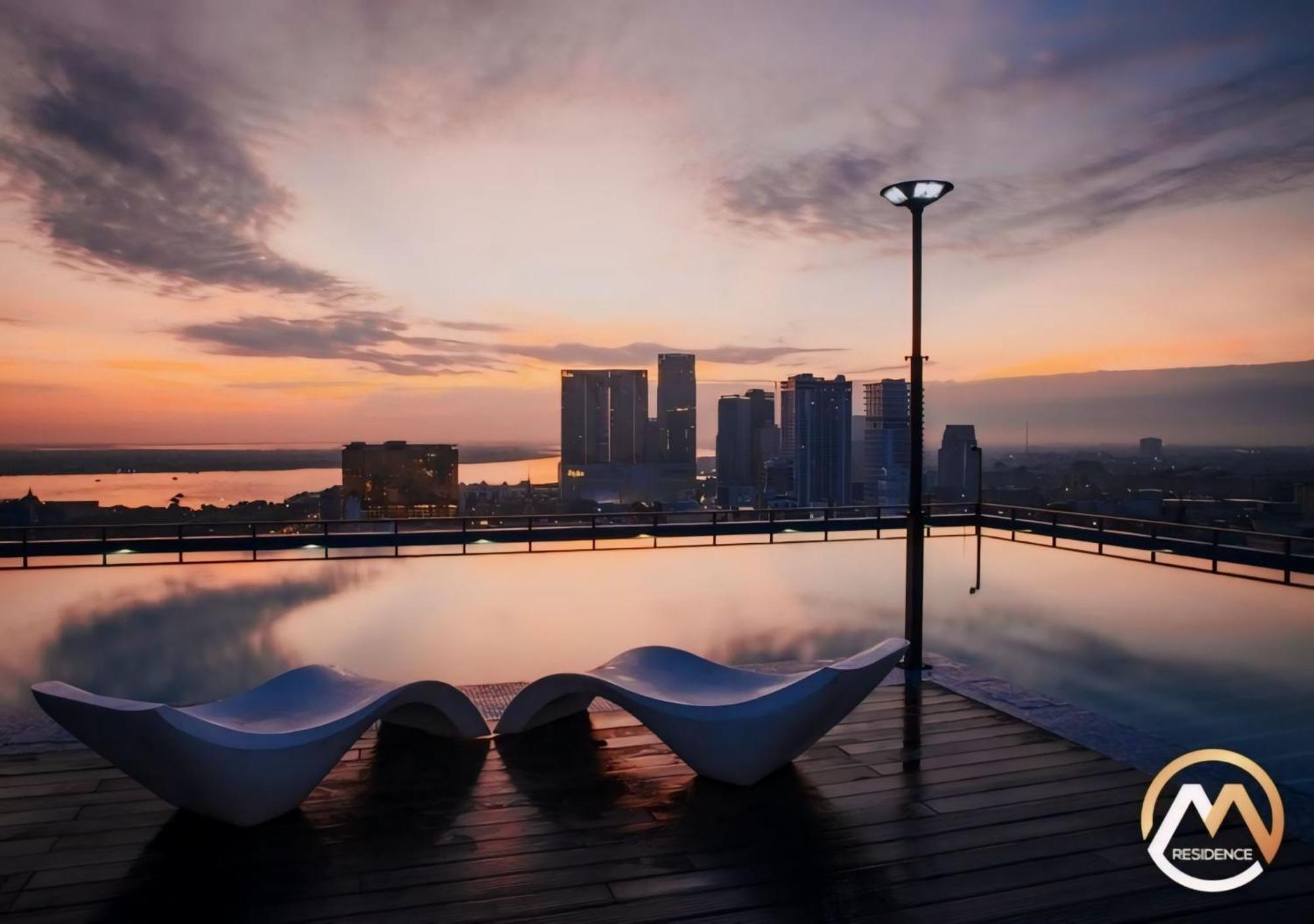 Hotel Serviced Condo Unique Infinity Pool With Mekong River View Phnom Penh Ngoại thất bức ảnh
